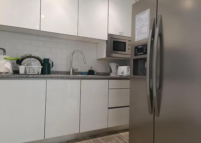 אכסניה Cachinnans & וילה דו קונדה